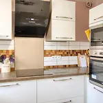 بيت للعطل De Manou By Interhome